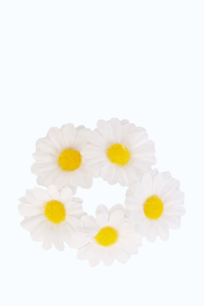 S17W-2100004329-WTE-OS-flower-hair-scrunchie-white-jl1981