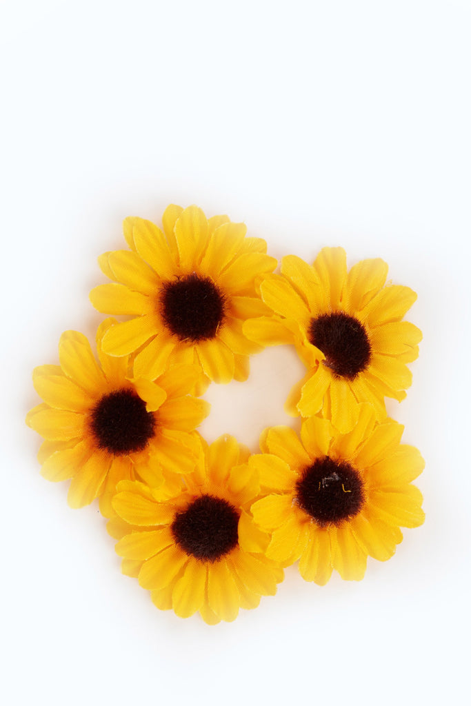 S17W-2100004332-YOW-OS-sunflower-hair-scrunchie-mid-yellow-jl1982