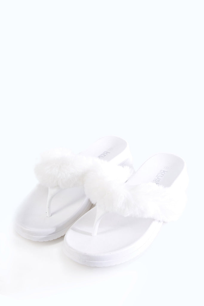 S17W-3000005550-WTE-4-fur-thong-sliders-white-jl2595